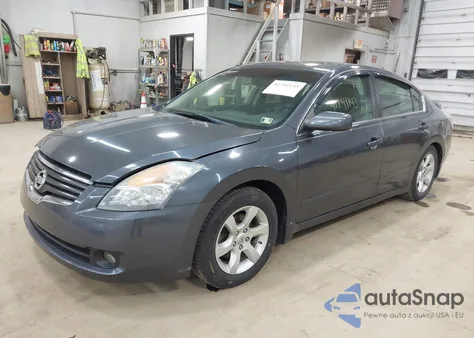2009 Nissan Altima 2.5 S from USA, damaged, VIN 1N4AL21E69N509582
